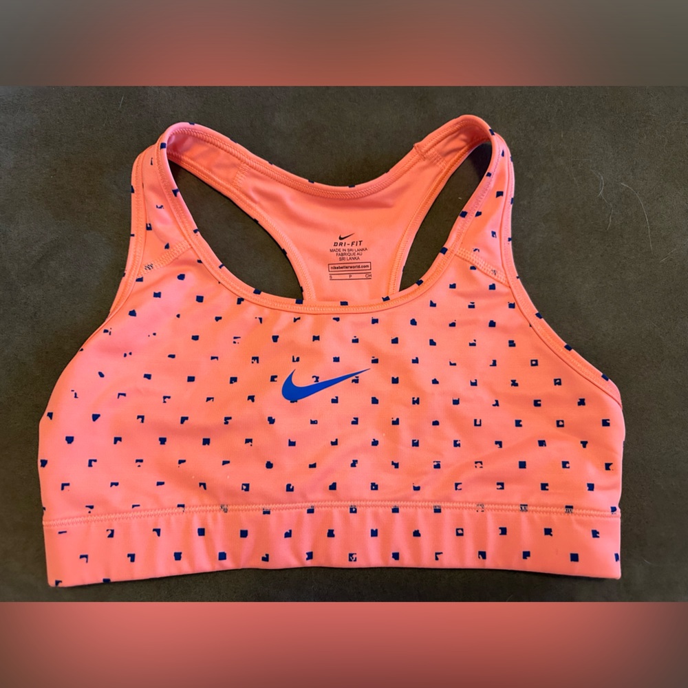 Nike Sports Bra - size S